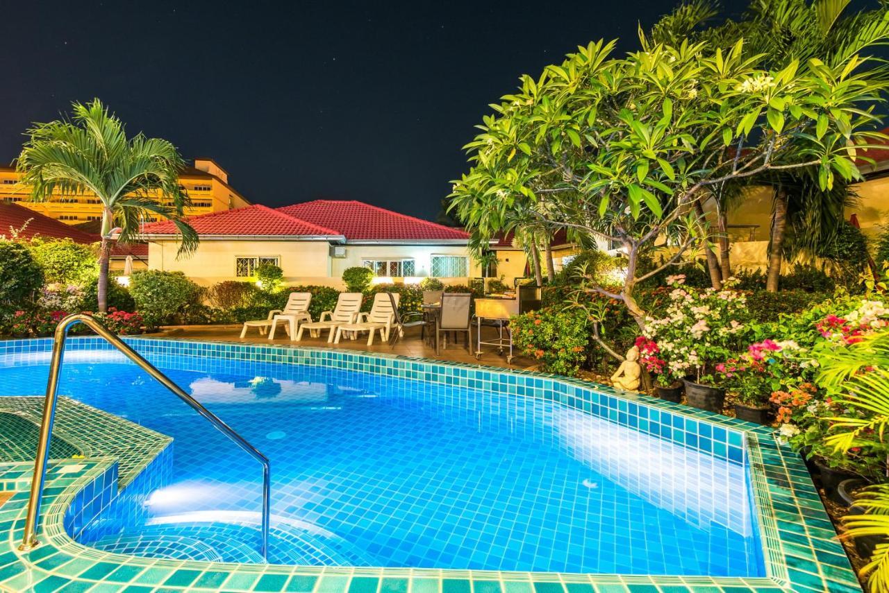 Butterfly Garden Boutique Residences Large Luxury Apts And Villas A Lifetsyle Destination By Neang, Everything You Need All Right Here 1-3 Bedrooms 110 To 190 Sq Mtrs, 2 Full Bathrooms, Rain Shower, Spa Bath, Bbq, Free Wifi, Staff 24-7, Close To Beac パッタヤー エクステリア 写真