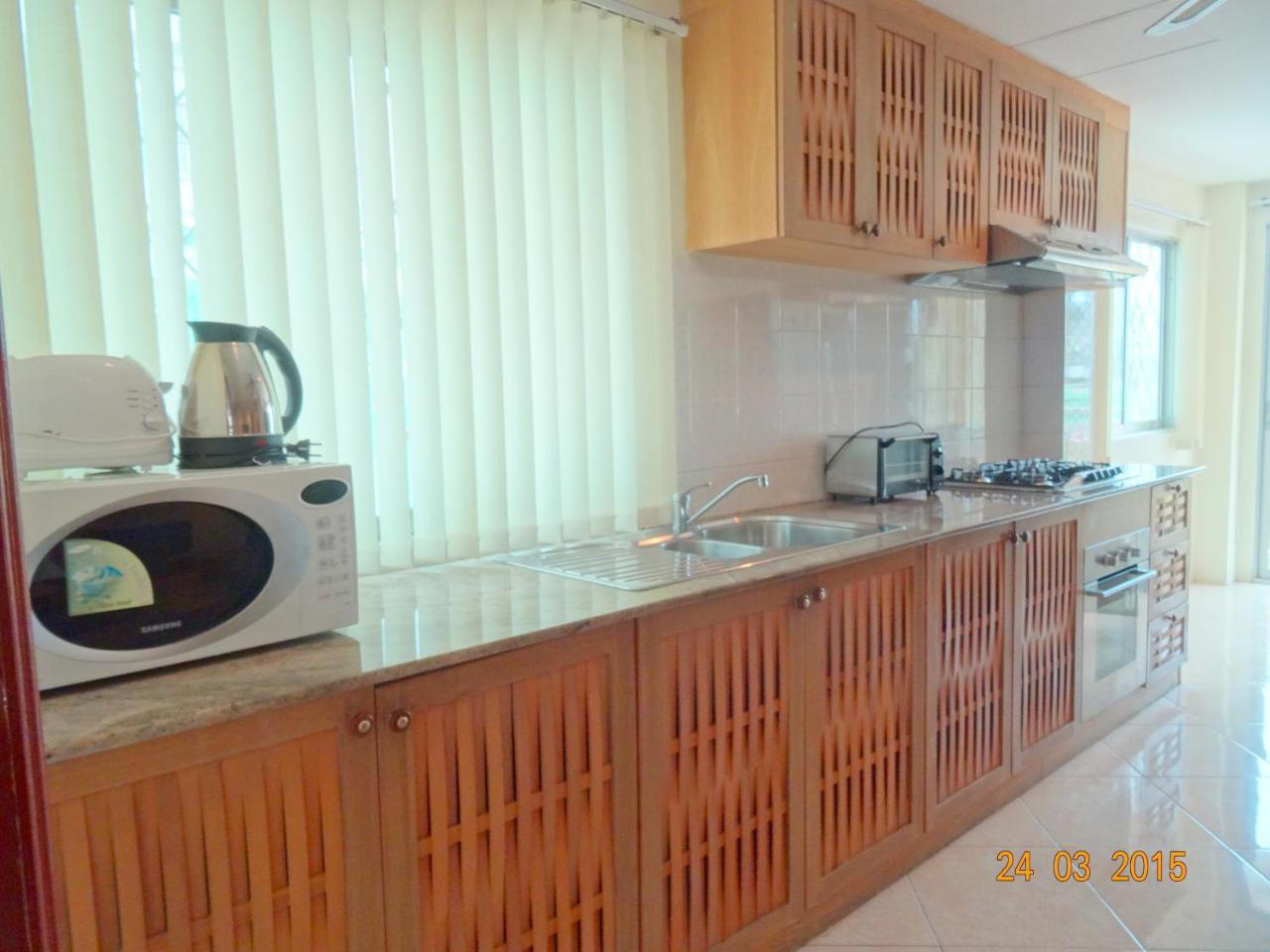 Butterfly Garden Boutique Residences Large Luxury Apts And Villas A Lifetsyle Destination By Neang, Everything You Need All Right Here 1-3 Bedrooms 110 To 190 Sq Mtrs, 2 Full Bathrooms, Rain Shower, Spa Bath, Bbq, Free Wifi, Staff 24-7, Close To Beac パッタヤー エクステリア 写真