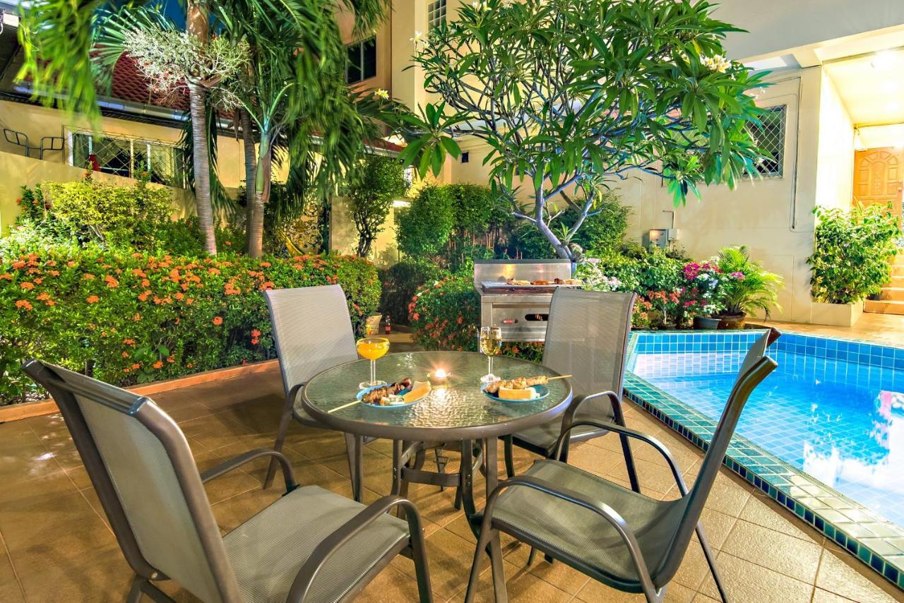 Butterfly Garden Boutique Residences Large Luxury Apts And Villas A Lifetsyle Destination By Neang, Everything You Need All Right Here 1-3 Bedrooms 110 To 190 Sq Mtrs, 2 Full Bathrooms, Rain Shower, Spa Bath, Bbq, Free Wifi, Staff 24-7, Close To Beac パッタヤー エクステリア 写真