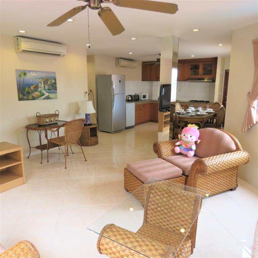 Butterfly Garden Boutique Residences Large Luxury Apts And Villas A Lifetsyle Destination By Neang, Everything You Need All Right Here 1-3 Bedrooms 110 To 190 Sq Mtrs, 2 Full Bathrooms, Rain Shower, Spa Bath, Bbq, Free Wifi, Staff 24-7, Close To Beac パッタヤー エクステリア 写真