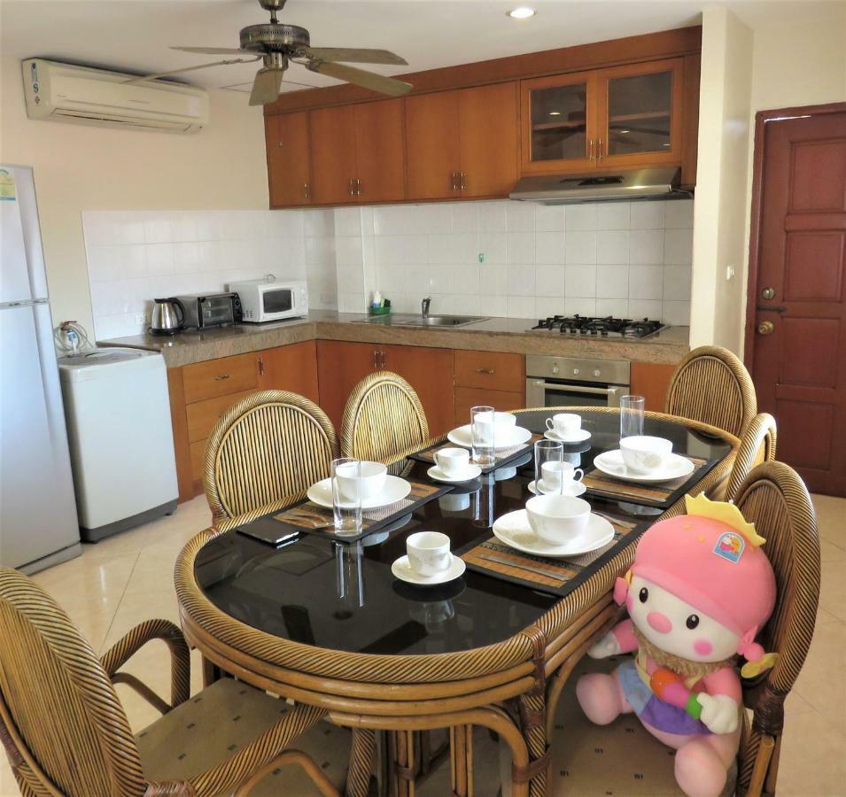 Butterfly Garden Boutique Residences Large Luxury Apts And Villas A Lifetsyle Destination By Neang, Everything You Need All Right Here 1-3 Bedrooms 110 To 190 Sq Mtrs, 2 Full Bathrooms, Rain Shower, Spa Bath, Bbq, Free Wifi, Staff 24-7, Close To Beac パッタヤー エクステリア 写真