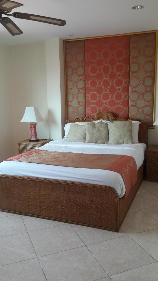 Butterfly Garden Boutique Residences Large Luxury Apts And Villas A Lifetsyle Destination By Neang, Everything You Need All Right Here 1-3 Bedrooms 110 To 190 Sq Mtrs, 2 Full Bathrooms, Rain Shower, Spa Bath, Bbq, Free Wifi, Staff 24-7, Close To Beac パッタヤー エクステリア 写真